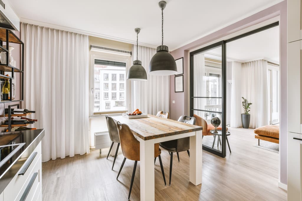 Opta por muebles de salón de madera en Pontevedra